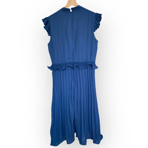 Gorgeous Trish Scully Women's Dress  Ruffled Pleated Skirt Mid Length size 10 - Picture 2 of 6